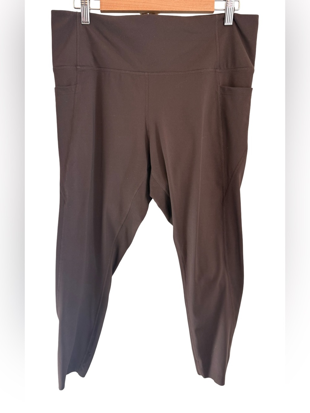 Danskin XL Black Yoga Leggings Side Pockets Reflective Detail High Rise